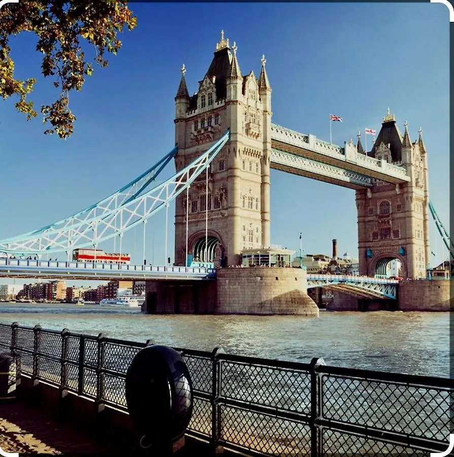 Cozy 2 Bedroom Flat Tower Bridge / Bermondsey London Apartment